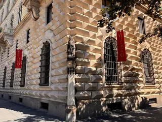 Museo d'arte e scienza in Milán
