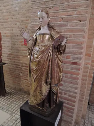 Museo de Arte Sacro de San Salvador de los Caballeros in Toro – Photo 4 of 5