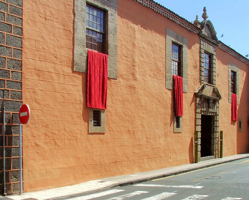 Museo de Historia y Antropología de Tenerife in San Cristóbal de La Laguna