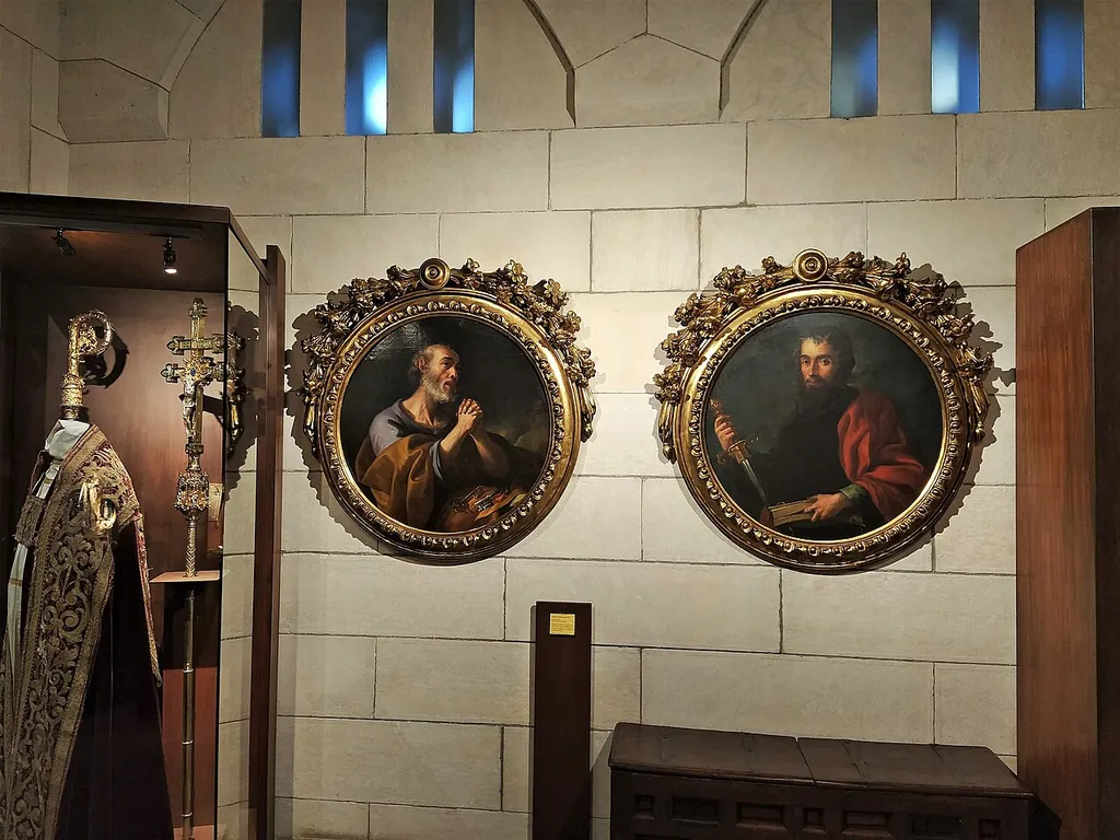 Museo de la Catedral de la Almudena in Madrid – Photo 3 of 8