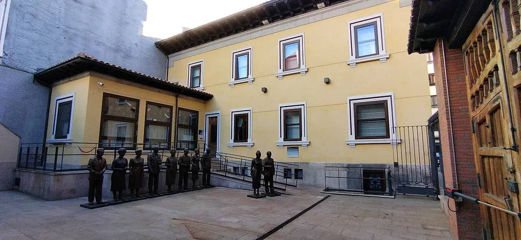 Museo de la Emigración Leonesa in León