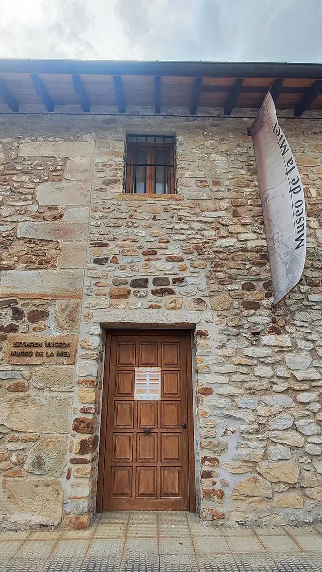 Museo de la Miel de Murgia in Zuia