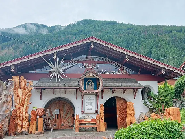Krippenmuseum Maranatha in Valle Aurina