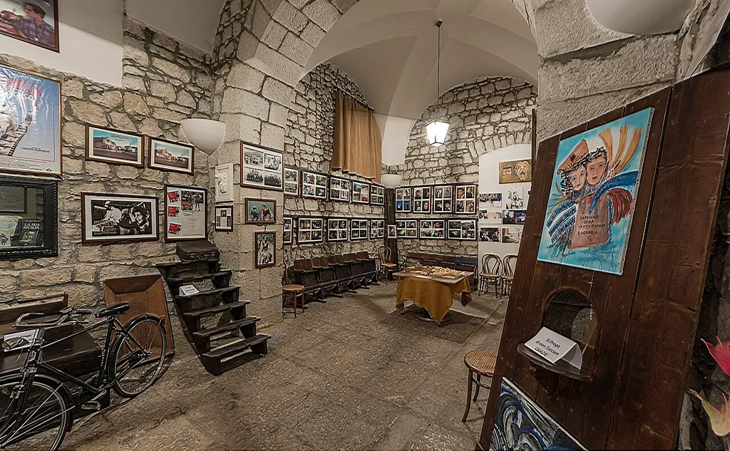 Museo Nuovo Cinema Paradiso in Palazzo Adriano