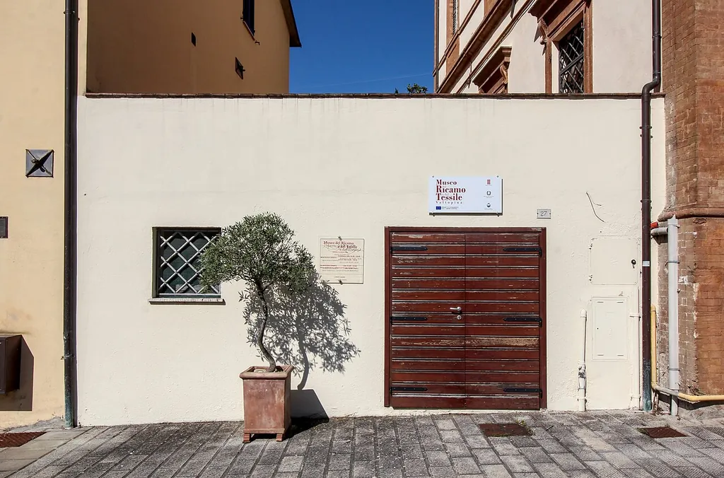Museo del ricamo e del tessile in Valtopina