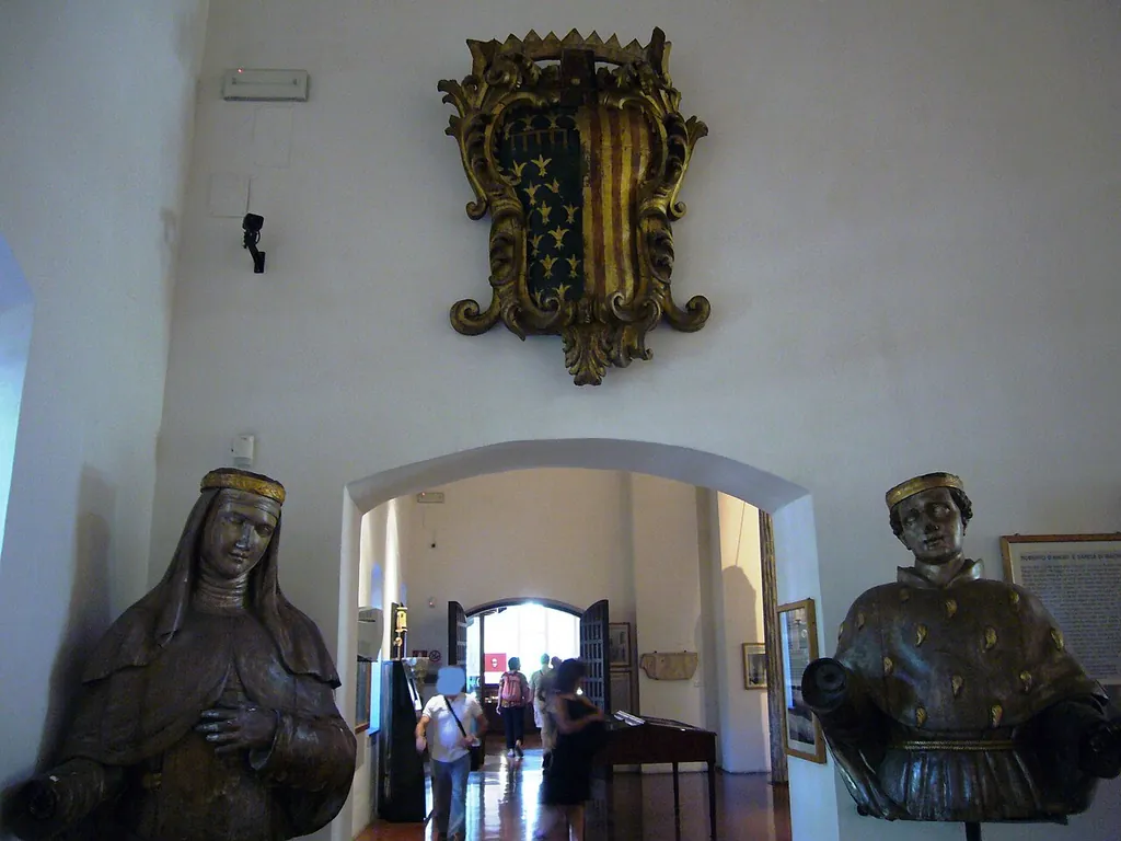Museo dell'Opera di Santa Chiara in Naples