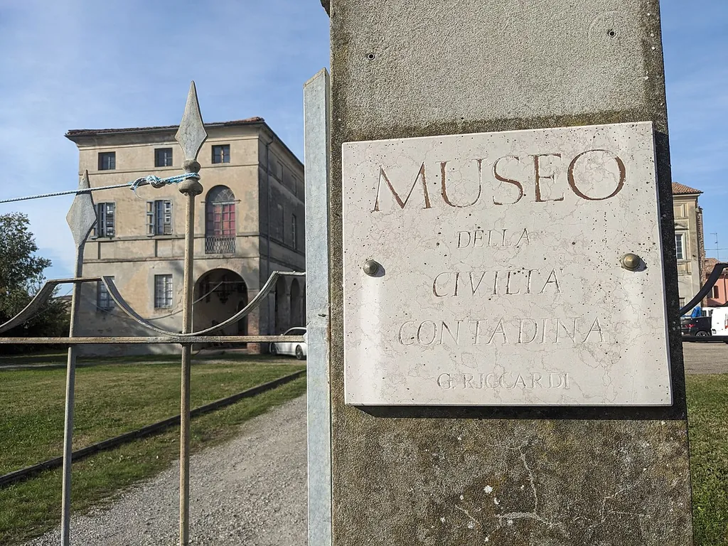 Museo della civiltà contadina Giuseppe Riccardi in Polesine Zibello