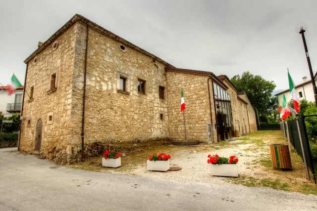 Museo Internazionale delle Guerre Mondiali in Rocchetta a Volturno