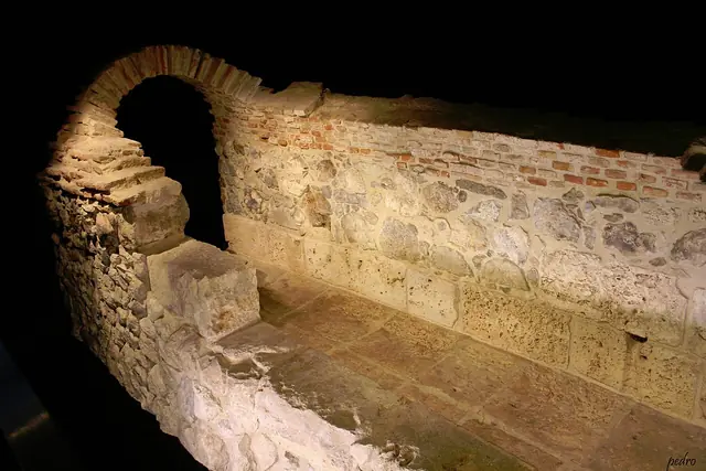 Museo Los Caños del Peral in Madrid