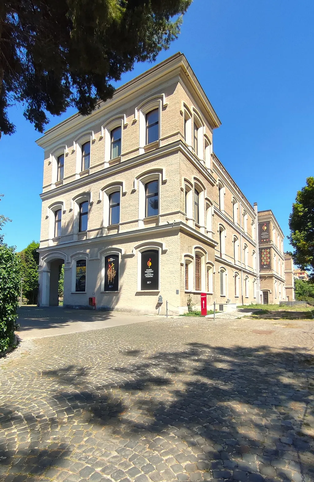 Museo nazionale degli strumenti musicali in Rome