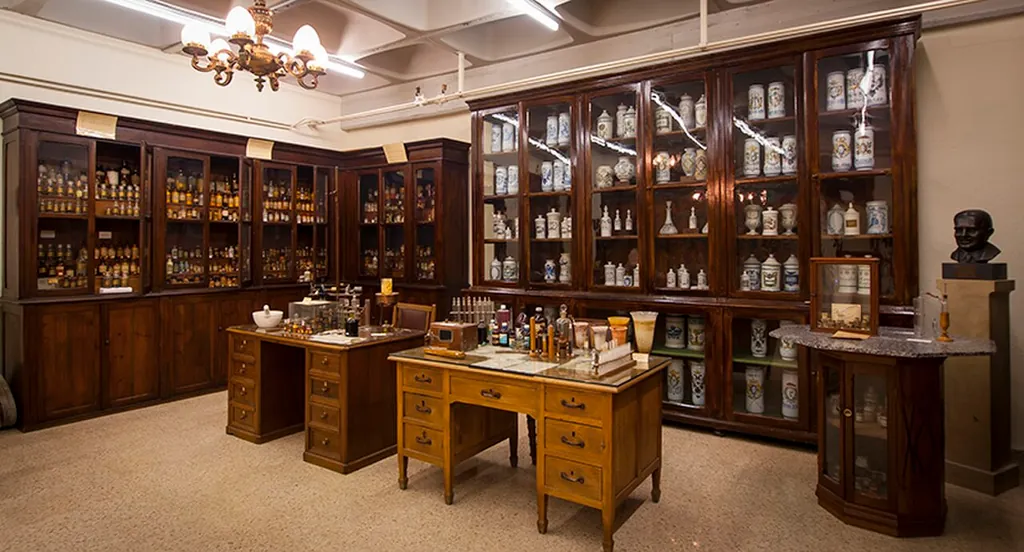 Museo Vasco de Historia de la Medicina y de la Ciencia in Leioa