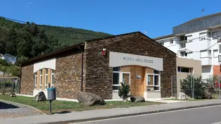 Museo Xeolóxico de Quiroga – Photo 2 of 2