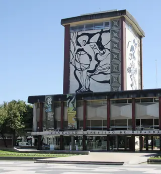 Museu da Fundação Cupertino de Miranda – Centro Português do Surrealismo in Vila Nova de Famalicão