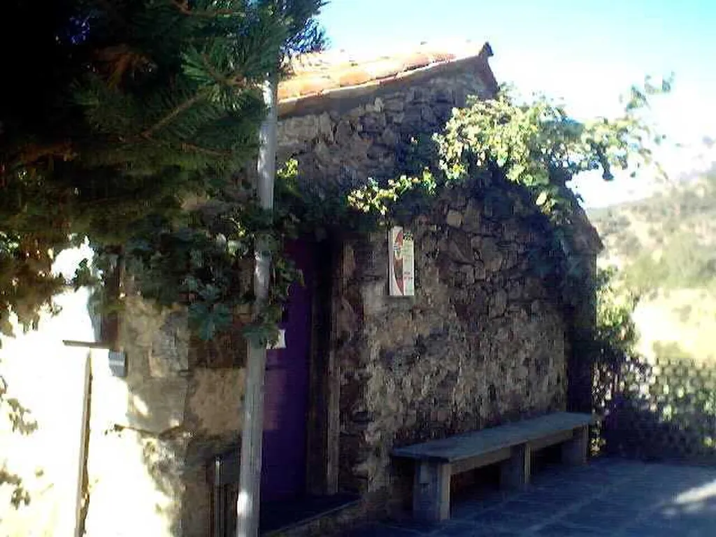 Museu de la Vinya i el Vi de Muntanya in El Pont de Bar