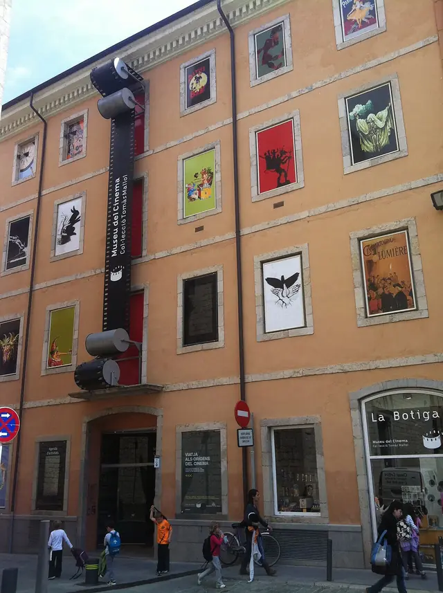 Museu del Cinema-Col·lecció Tomàs Mallol in Girona