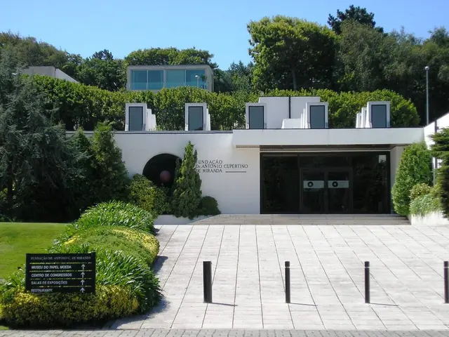 Museu do Papel Moeda in Porto