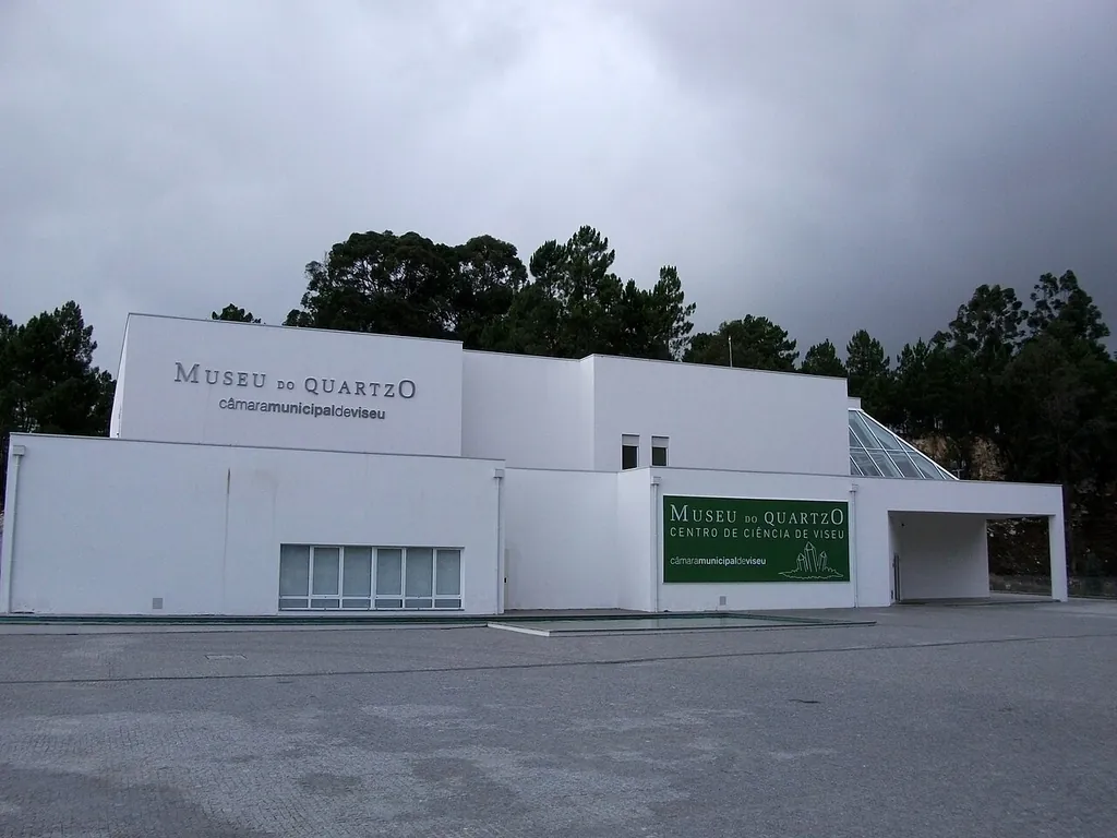 Museu do Quartzo - Centro de Interpretação Prof. Galopim de Carvalho in Viseu