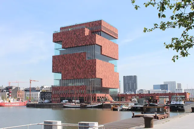Museum aan de Stroom in Anversa