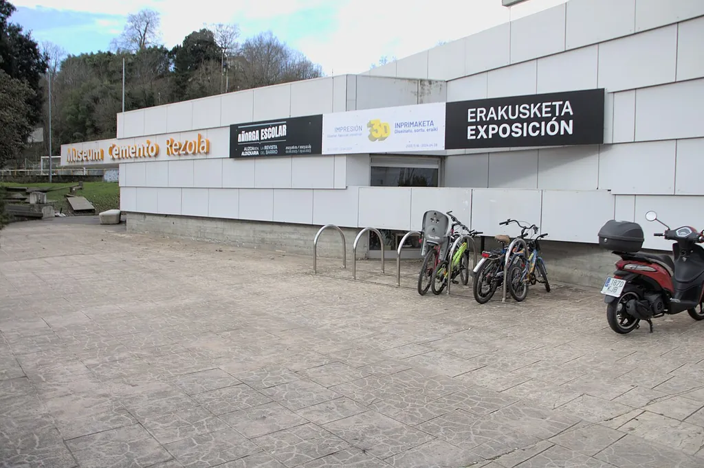 Museum Cemento Rezola in San Sebastián