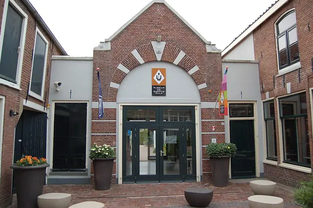 Nationaal Museum De Zwarte Tulp in Lisse