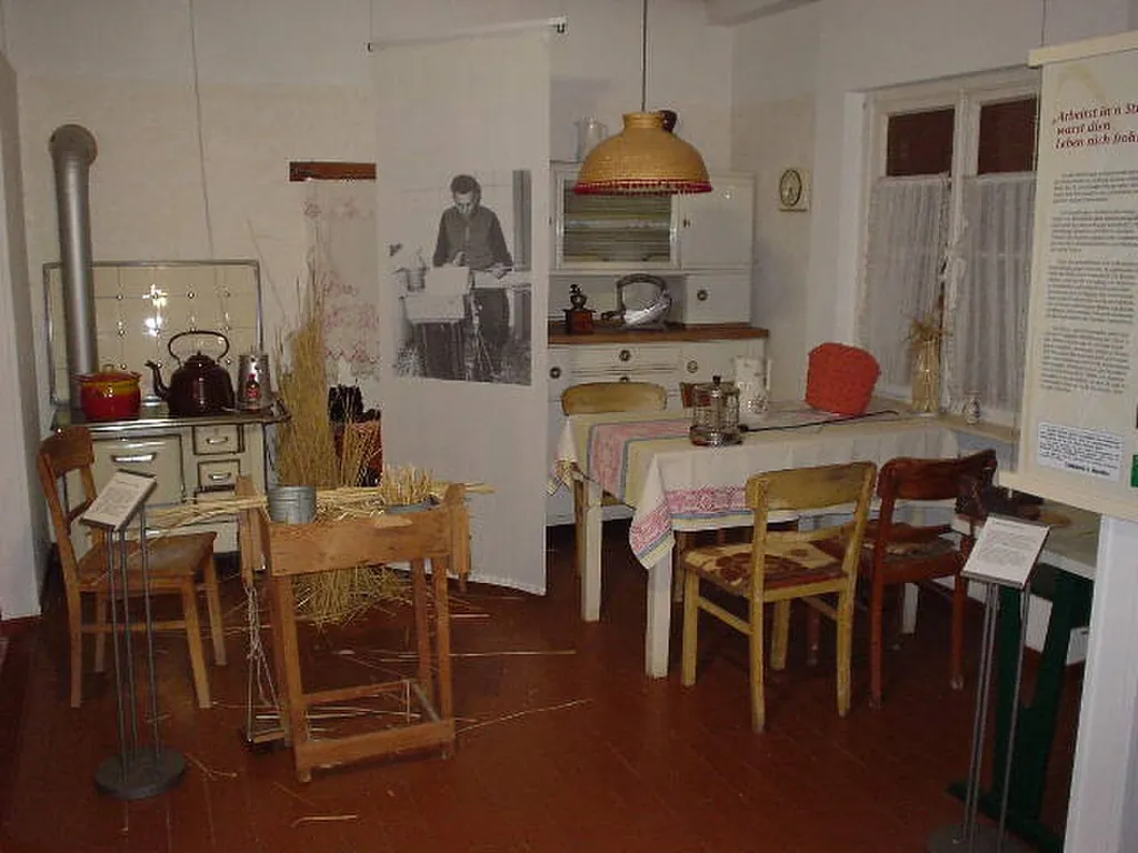 Museum der Strohverarbeitung in Twistringen – Photo 2 of 2