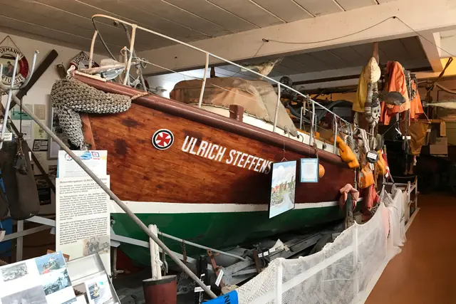 Historische Sammlung der Seenotretter im Rettungsschuppen in Neuharlingersiel