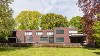 Museen Haus Lange und Haus Esters in Krefeld – Photo 2 of 5