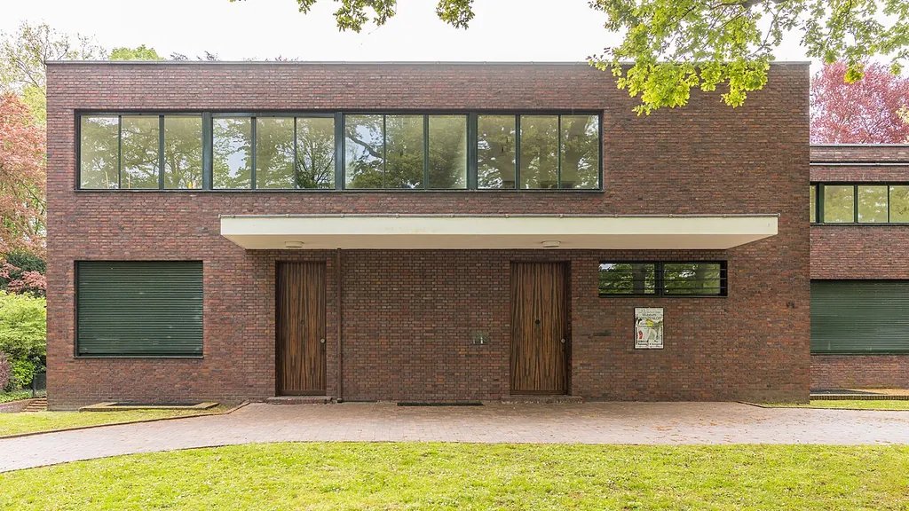 Museen Haus Lange und Haus Esters in Krefeld – Photo 5 of 5