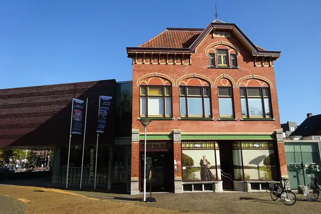 Museum Het Warenhuis in Axel