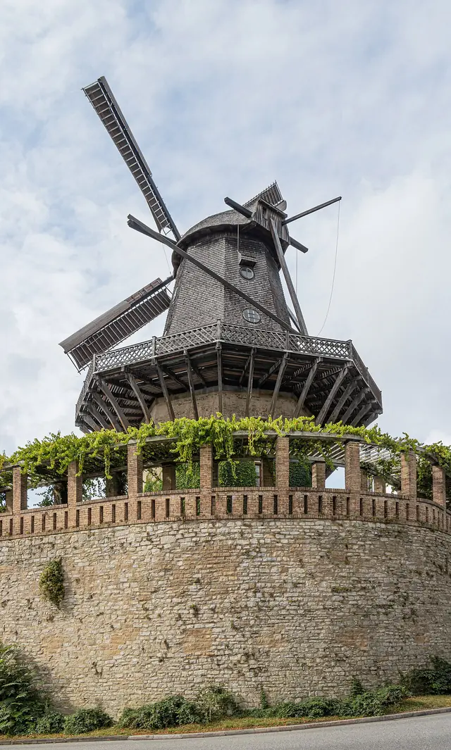 Historische Mühle von Sanssouci in Potsdam – Photo 3 of 4