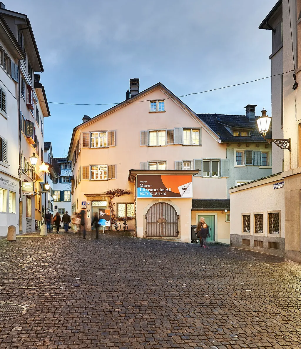 Strauhof in Zurich
