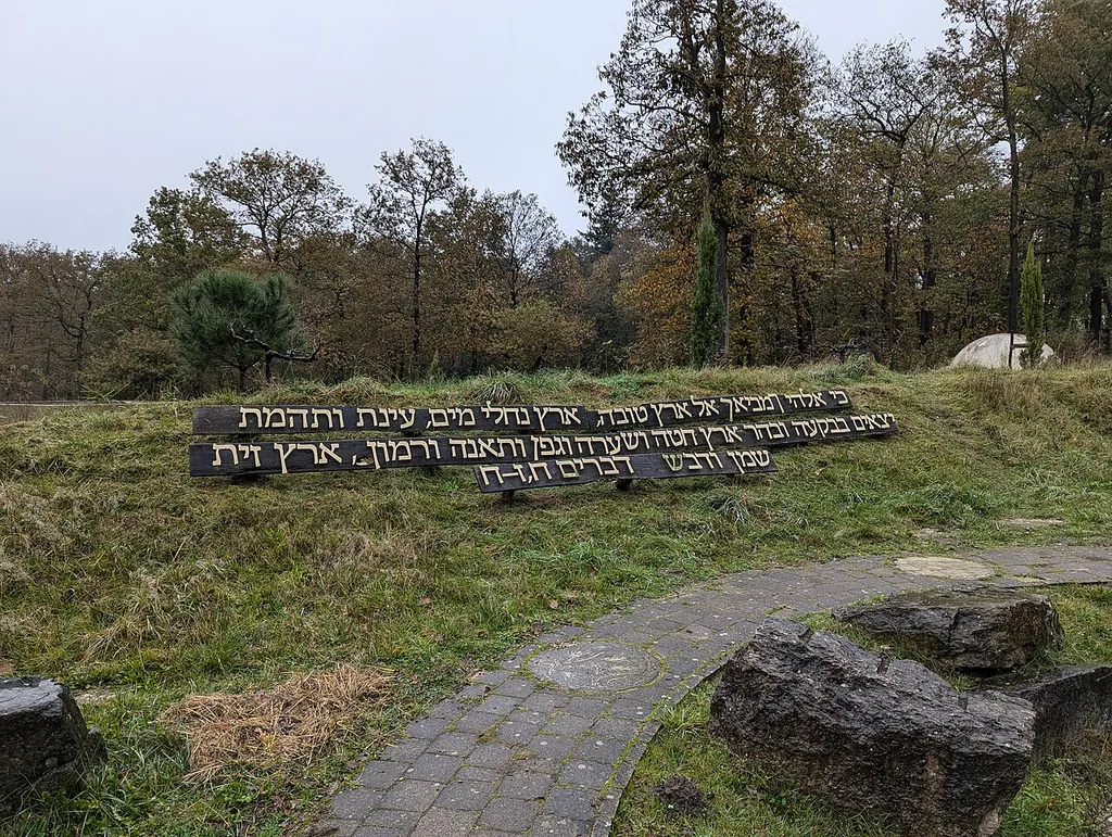 Museumpark Orientalis in Heilig Landstichting – Photo 8 of 9