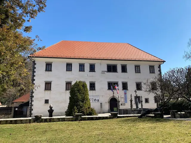 Muzej pošte in telekomunikacij in Polhov Gradec