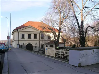 Muzeum a archiv populární hudby in Praga