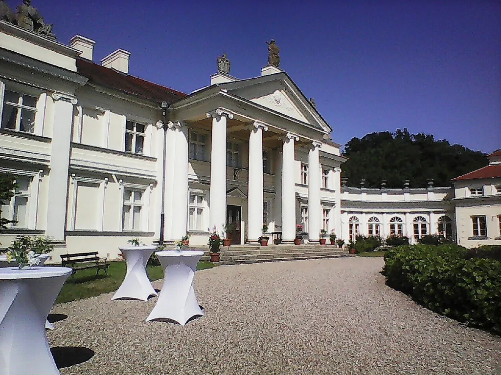 Muzeum Adama Mickiewicza w Śmiełowie in Śmiełów – Zdjęcie 3 z 6