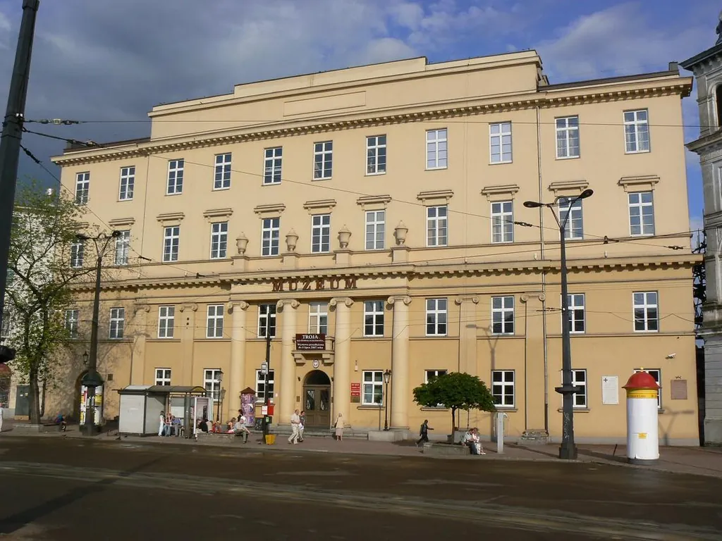 Muzeum Archeologiczne i Etnograficzne w Łodzi in Łódź
