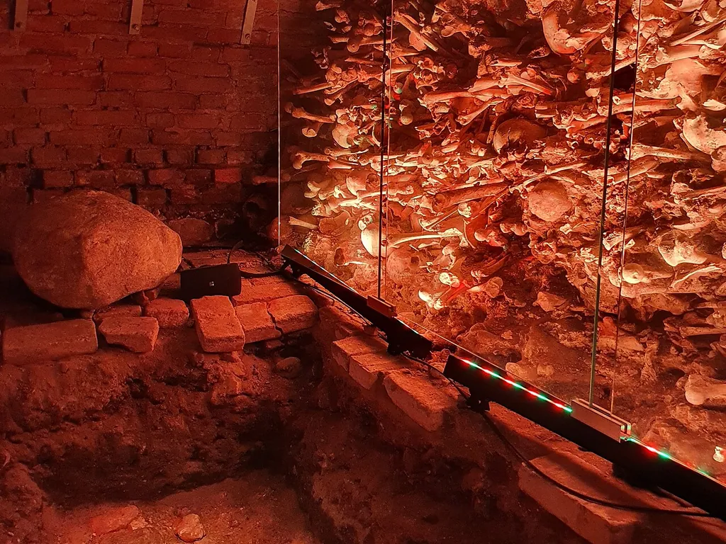 Muzeum Archeologiczne w Gdańsku in Danzig – Bild 3 von 3
