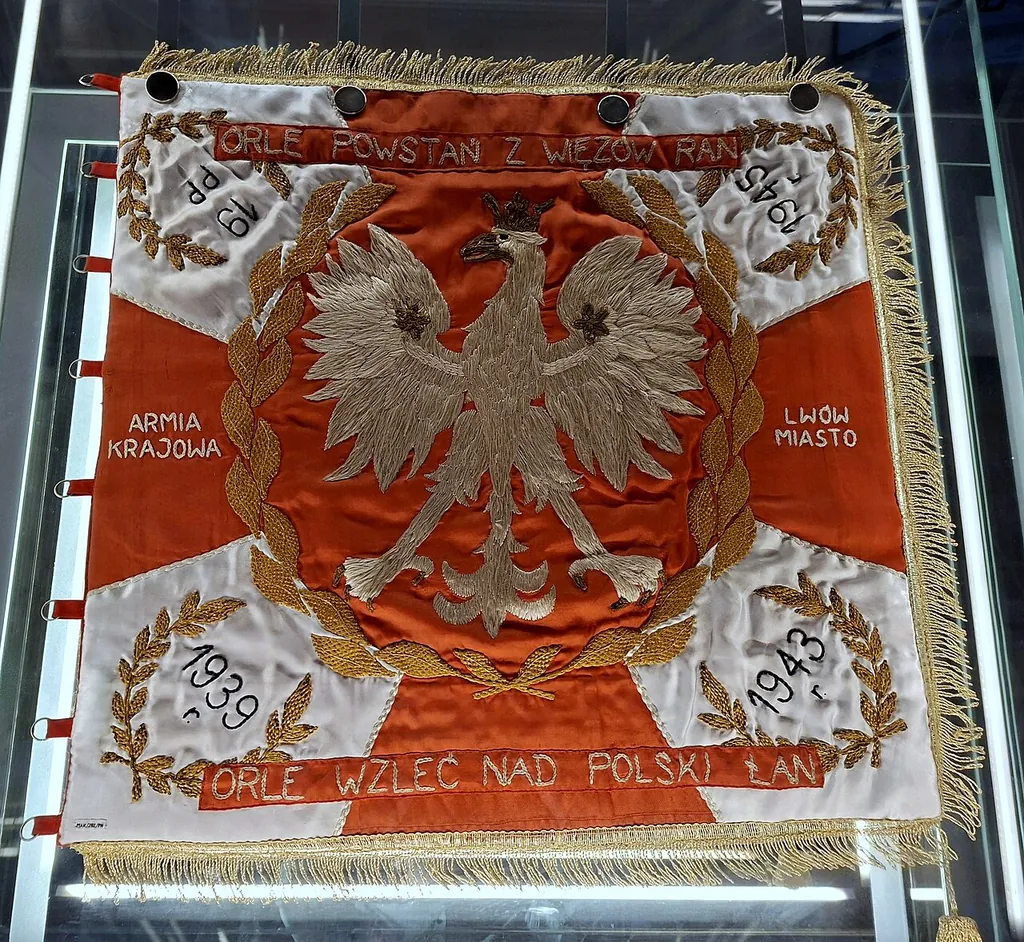Muzeum Armii Krajowej im. gen. Emila Fieldorfa „Nila” w Krakowie in Kraków – Zdjęcie 8 z 8