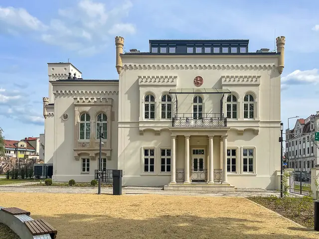 Muzeum Ceramiki w Bolesławcu in Bolesławiec – Bild 3 von 3