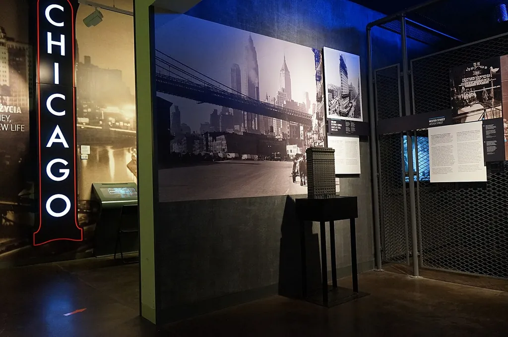 Muzeum Emigracji w Gdyni in Gdynia – Bild 3 von 4