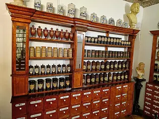 Muzeum Farmacji Collegium Medicum Uniwersytetu Jagiellońskiego in Kraków – Zdjęcie 2 z 8