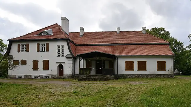 Muzeum Hymnu Narodowego w Będominie – Bild 3 von 4