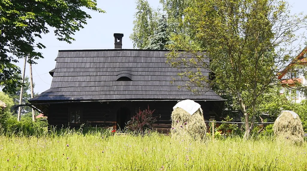 Muzeum Jana Wałacha w Istebnej in Istebna
