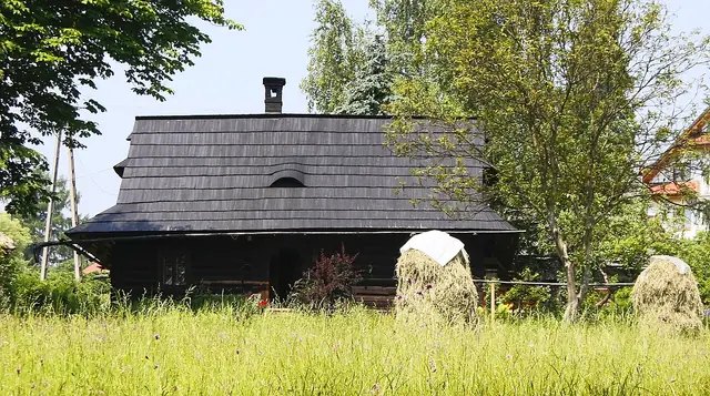 Muzeum Jana Wałacha w Istebnej in Istebna