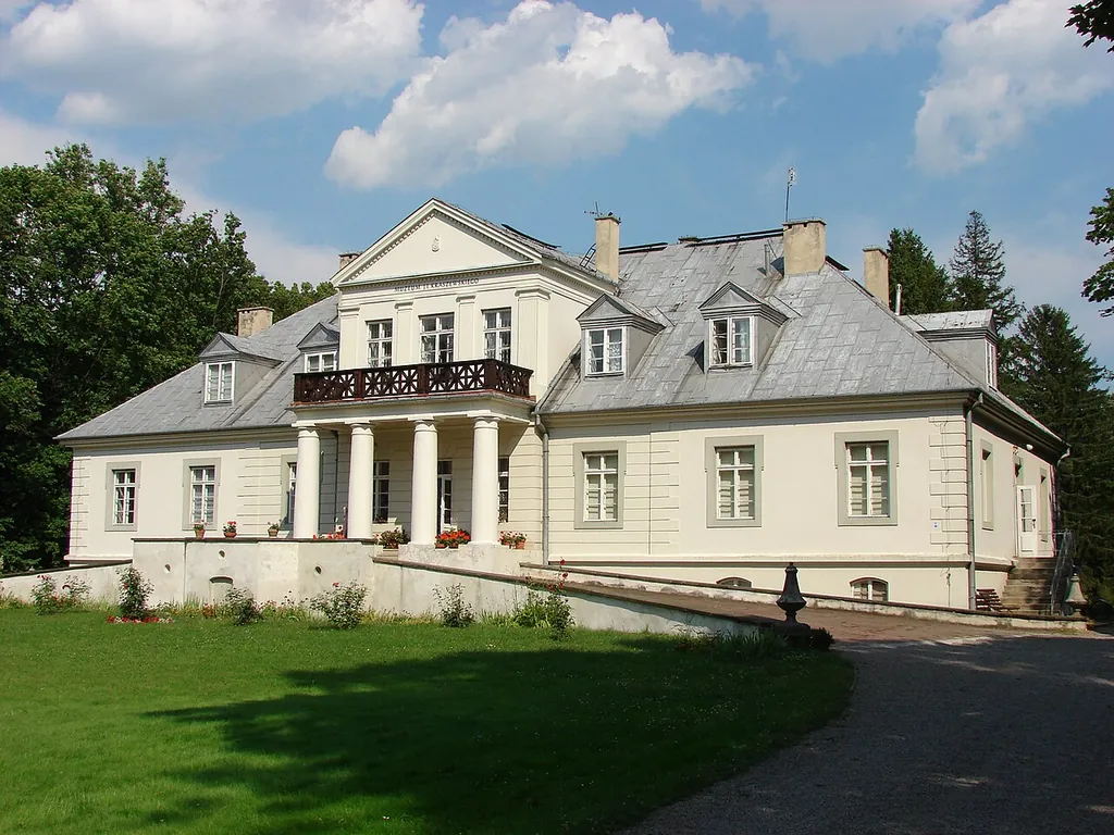 Muzeum Józefa Ignacego Kraszewskiego w Romanowie in Romanów