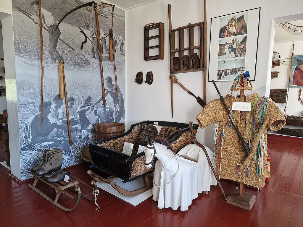 Muzeum Kaszubskie im. Franciszka Tredera w Kartuzach in Kartuzy – Zdjęcie 3 z 4