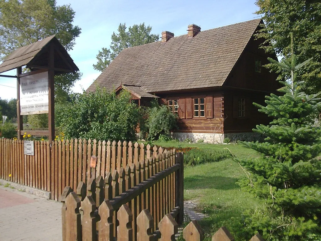 Muzeum Lat Dziecięcych Kardynała Stefana Wyszyńskiego w Zuzeli in Zuzela