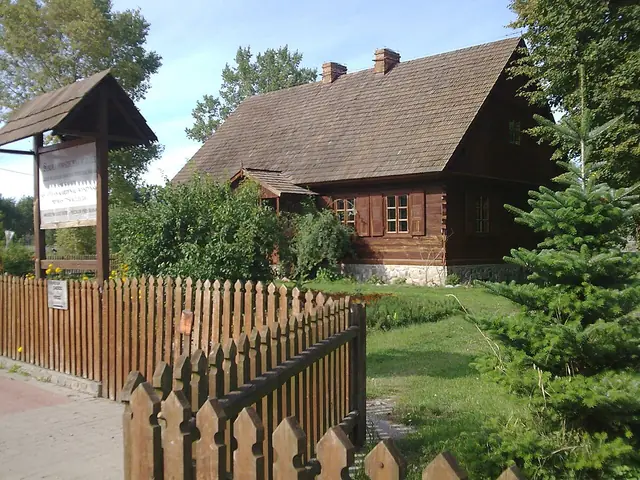 Muzeum Lat Dziecięcych Kardynała Stefana Wyszyńskiego w Zuzeli in Zuzela