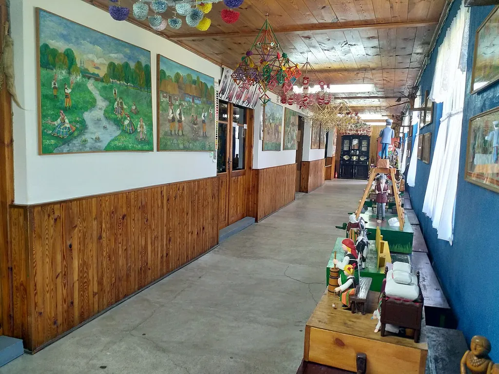 Muzeum Ludowe Rodziny Brzozowskich in Sromów – Bild 2 von 4