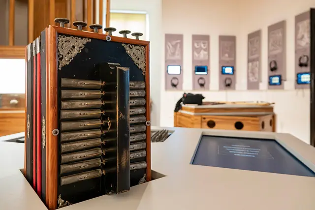 Muzeum Ludowych Instrumentów Muzycznych w Szydłowcu in Szydłowiec – Bild 3 von 3